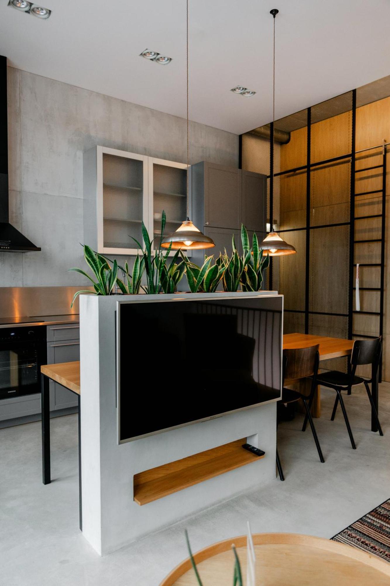 Modern And Spacious Loft Type Apartment 8 With Free Private Parking By "Owl Jazz Apartments" Каунас Екстер'єр фото