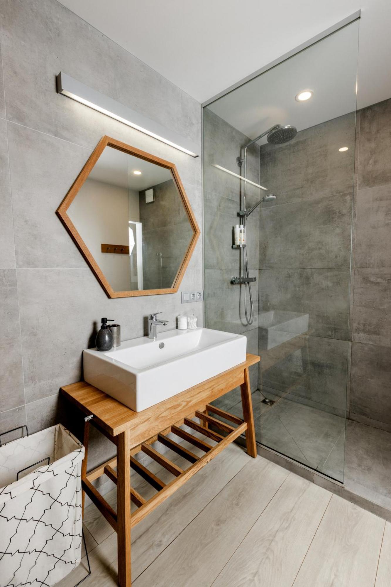 Modern And Spacious Loft Type Apartment 8 With Free Private Parking By "Owl Jazz Apartments" Каунас Екстер'єр фото